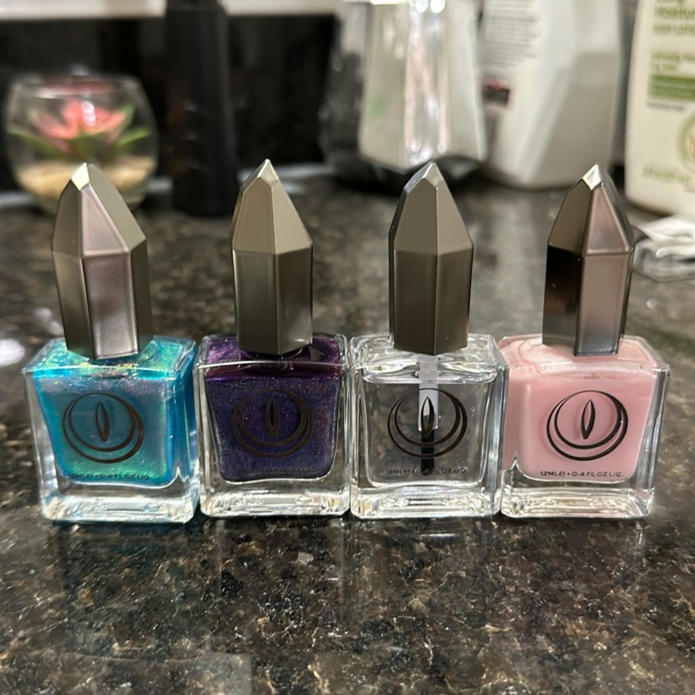 Mooncat Polishes - Mermaid Bait, Antifragile, Topcoat, Primer